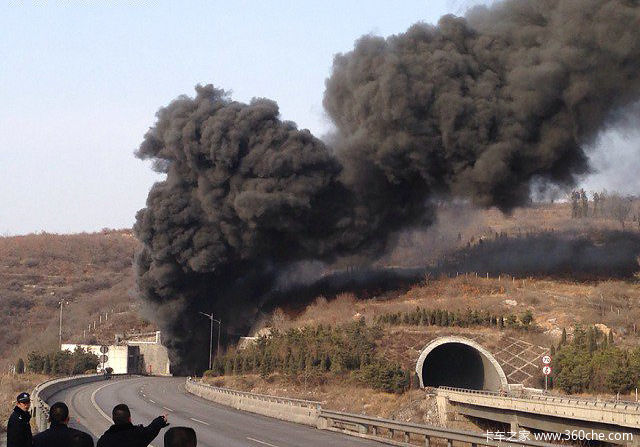 �¹��ֳ������ø��������ڻ���׷β��ը