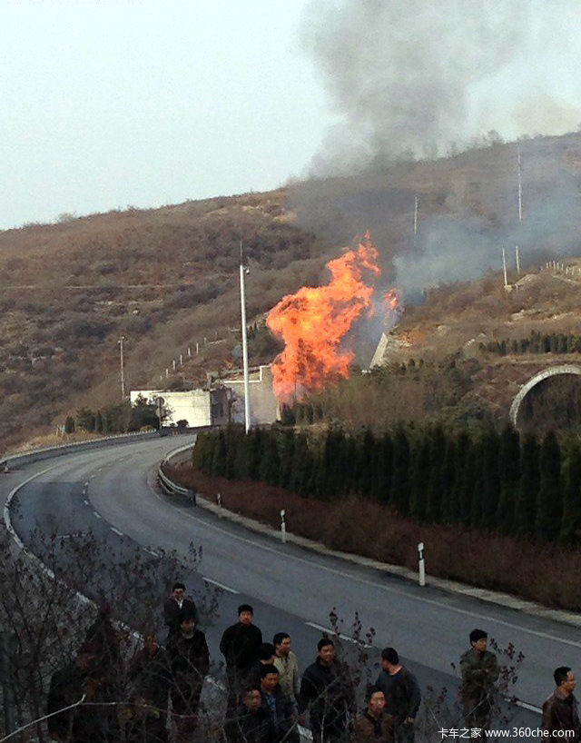 �¹��ֳ������ø��������ڻ���׷β��ը