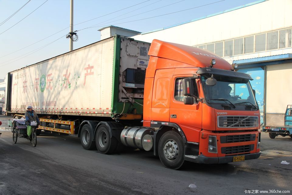 活鱼运输"车停停"新发地水产市场走访