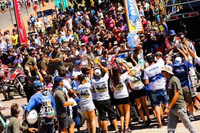 ӵ�����羰  ������վ�����Žд￦��