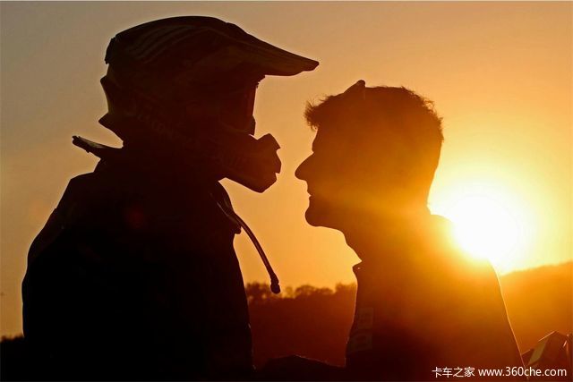 ӵ�����羰  ������վ�����Žд￦��