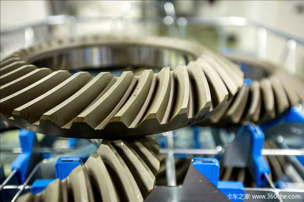 ���or�Ƚ� ���ܶ���˹������������