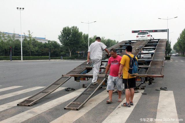 【图】纯利4万到毛利4万 轿运车司机的苦与甜