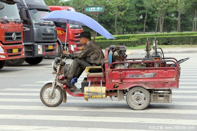 【图】纯利4万到毛利4万 轿运车司机的苦与甜