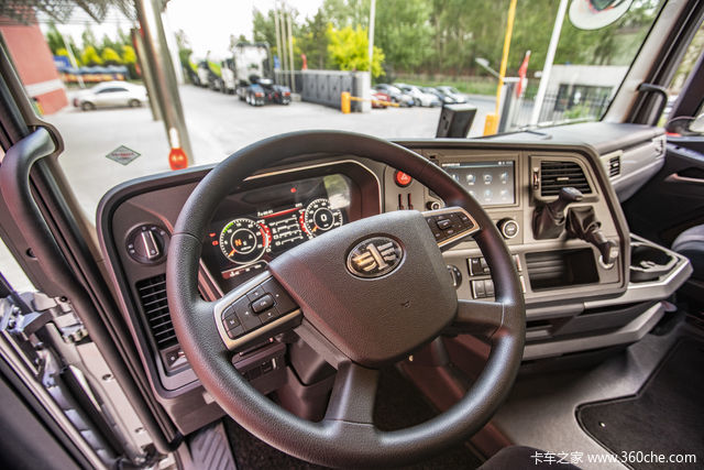 百万豪车,配置不输欧卡 卡友解放西北王的诗和远方