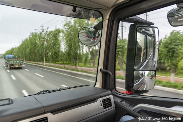 百万豪车,配置不输欧卡 卡友解放西北王的诗和远方